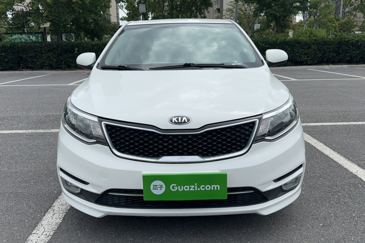 起亚K2 2015款 两厢 1.4L AT GLS炫酷版车身外观6001