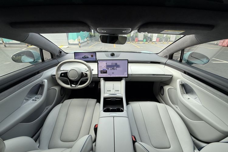 鸿蒙智行 智界S7 2025款 785km Ultra中控内饰7003