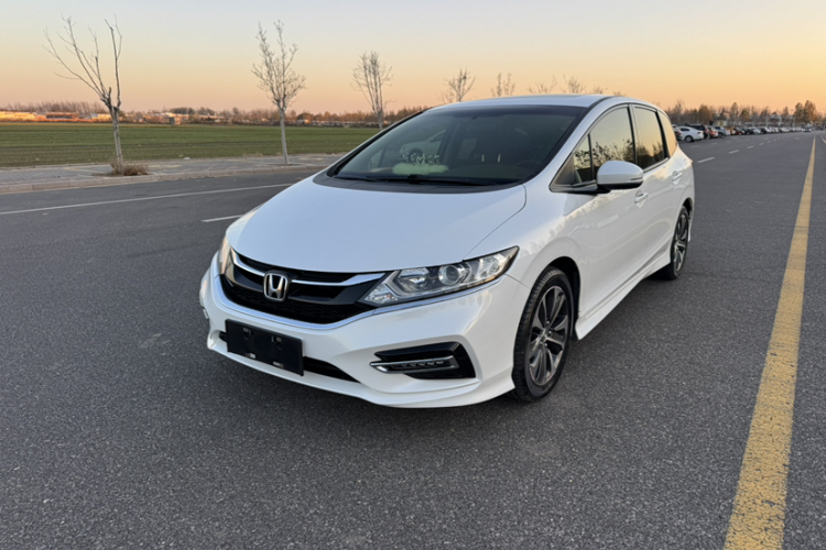 本田 杰德 2017款 210TURBO CVT风尚版 5座车身外观6007