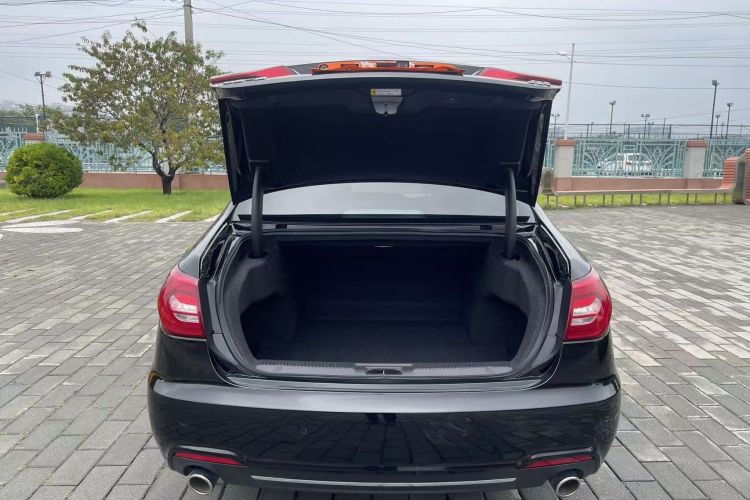 红旗H7 2021款 1.8T 舒适版中控内饰7007