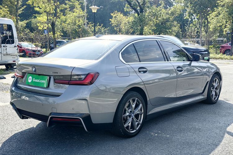 宝马i3 2022款 eDrive 35 L车身外观6004