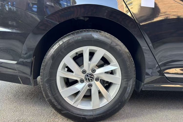 大众 帕萨特 2024款 280TSI 商务版车身外观6007