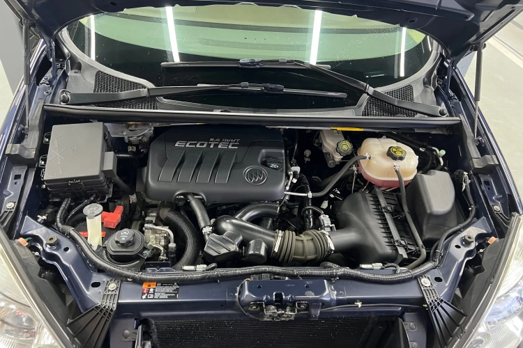 别克GL8 2014款 2.4L 经典版局部细节24