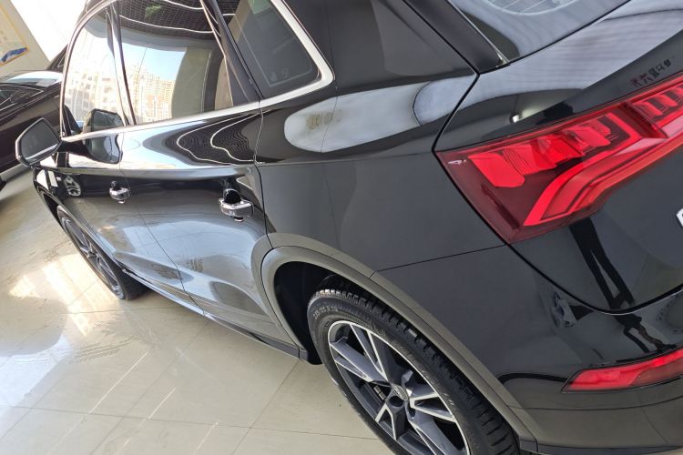 奥迪Q5L 2020款 改款 40 TFSI 荣享时尚型车身外观6003