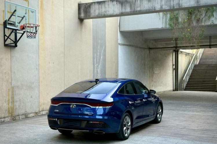 现代 菲斯塔 2019款 280TGDi 智速版 国VI车身外观6004