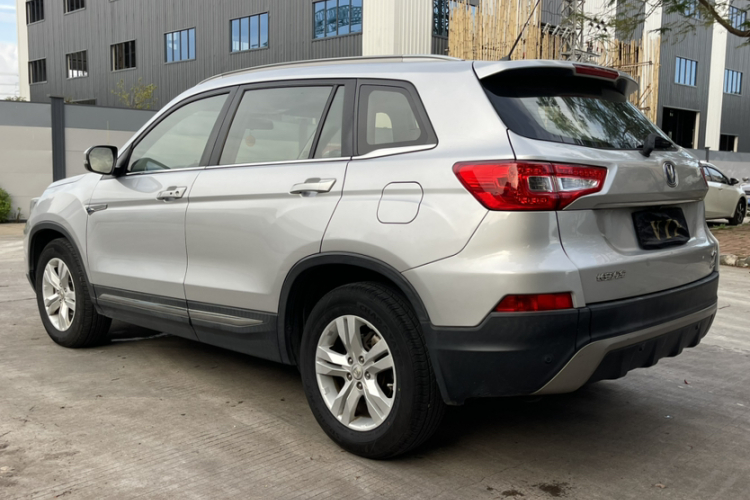 长安CS75 2014款 1.8T 自动尊贵型 国V车身外观6008