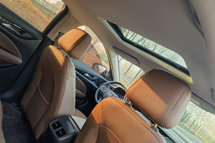 别克 君威 2022款 552T 智享型局部细节22