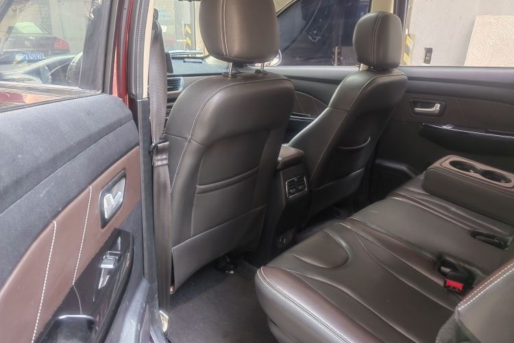 东风风光 风光370 2018款 S370 1.5L CVT豪华型 5座中控内饰7003