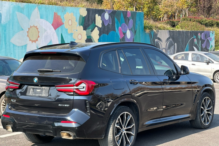 宝马X3 2023款 xDrive30i 领先型 M曜夜套装车身外观6005