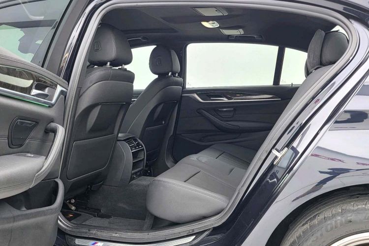 宝马5系 2018款 525Li M运动套装中控内饰7004