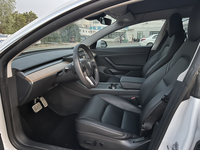 特斯拉 Model 3 2020款 标准续航后驱升级版