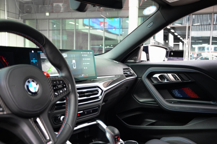 宝马M2 2023款 M2中控内饰7009