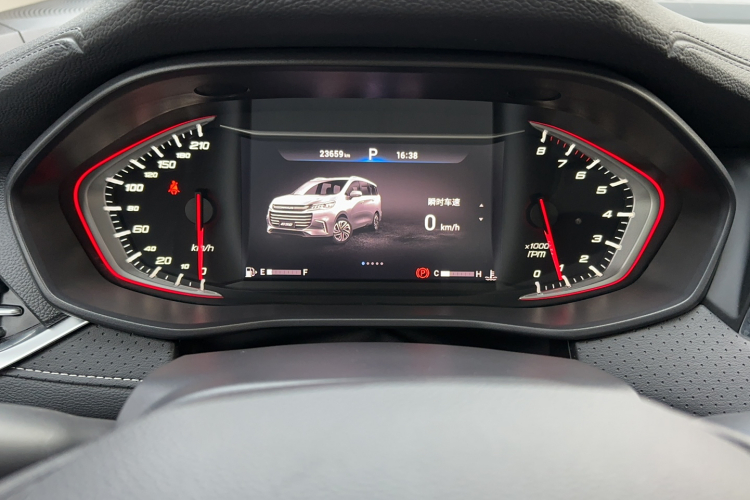 上汽大通MAXUS 大通G50 2020款 1.5T 自动豪华版中控内饰15