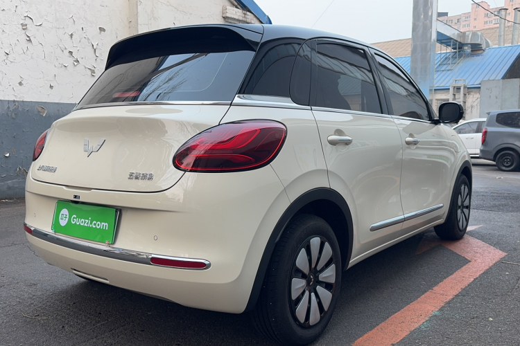 五菱汽车 五菱缤果 2025款 333km 灵犀尊享款车身外观6006