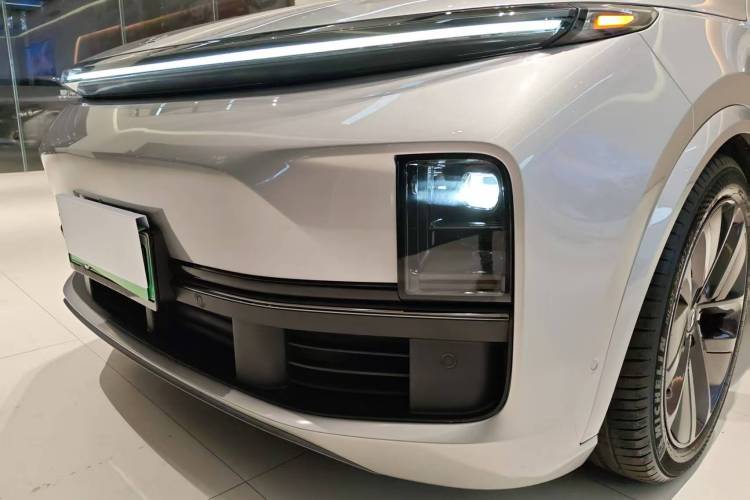 理想汽车 理想L9 2023款 Pro局部细节36