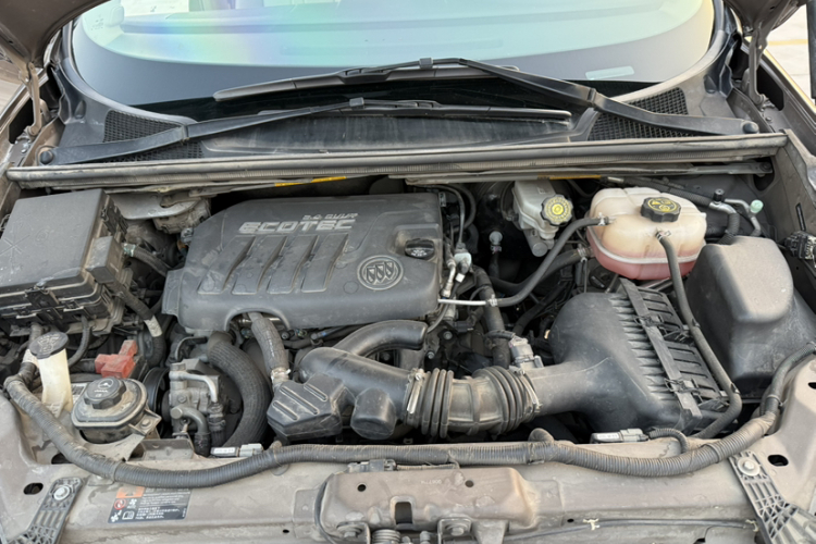 别克GL8 2014款 2.4L 行政版局部细节24