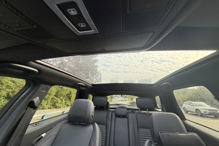 路虎 发现运动版 2020款 249PS R-Dynamic 性能科技版 5座局部细节22