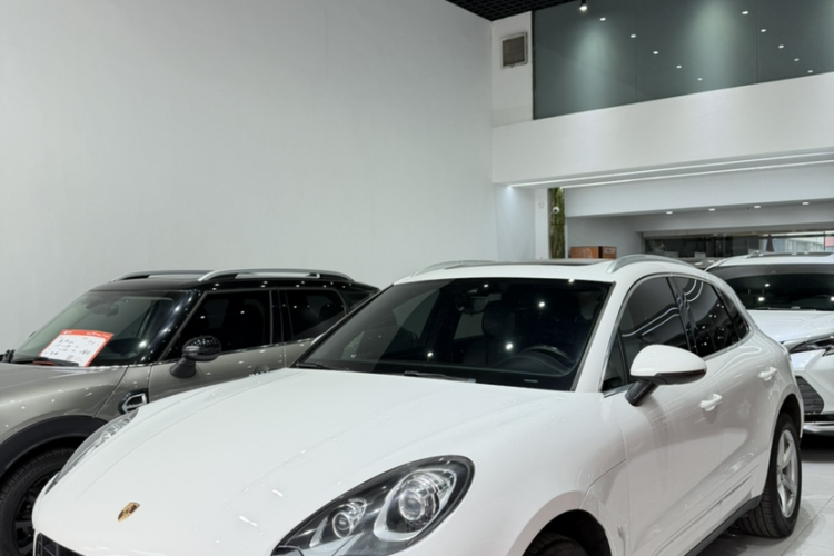 保时捷 2017款  Macan 2.0T车身外观6006