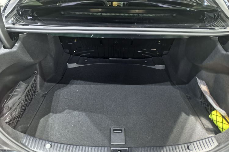 奔驰C级 2021款 C 260 L 运动星耀臻藏版局部细节23