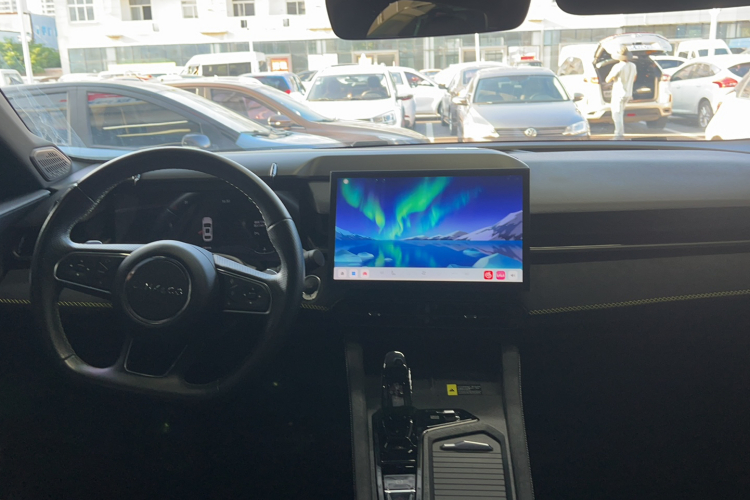 领克03 2023款 1.5TD DCT劲Pro中控内饰7004