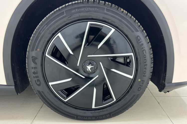 ARCFOX极狐 极狐 阿尔法S5 2024款 560PRO 185kW中控内饰7002