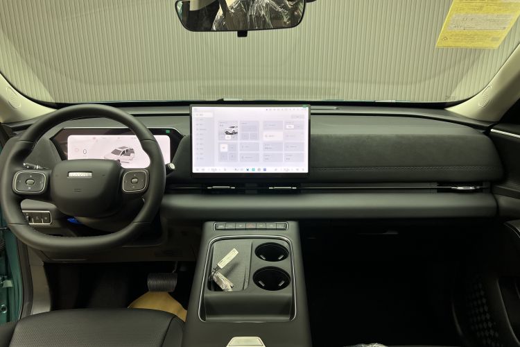 哈弗枭龙MAX 2025款 Hi4 165 Plus 长续航版中控内饰7001