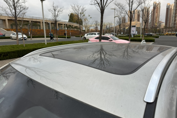 红旗HS5 2019款 2.0T 智联旗享四驱版局部细节57