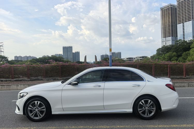 奔驰C级 2016款 C 200 L 运动型车身外观6010