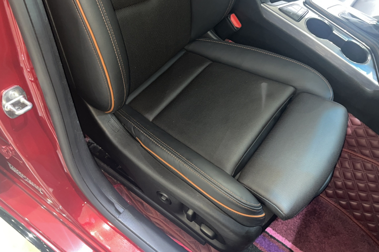 凯迪拉克CT4 2020款 28T 精英型局部细节41