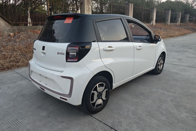 思皓 2022款 花仙子款 满天星车身外观6003