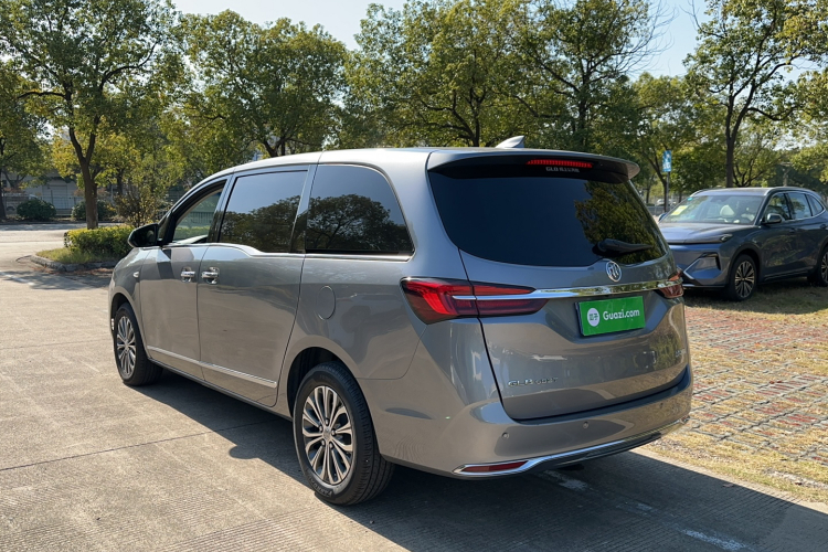 别克GL8 2021款 陆上公务舱 652T 豪华型车身外观6008