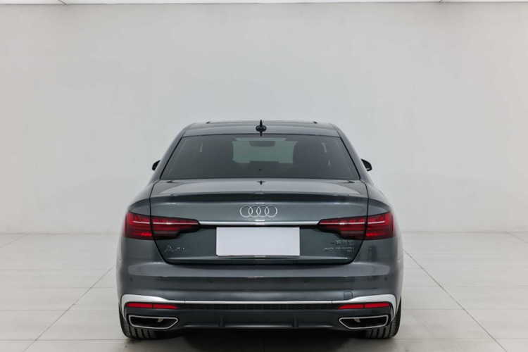 奥迪A4L 2025款 200万辆悦享版 40 TFSI 时尚动感型车身外观6002