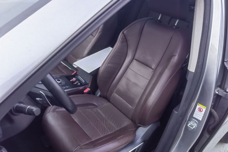 魏牌 VV7 2017款 2.0T 旗舰型局部细节19