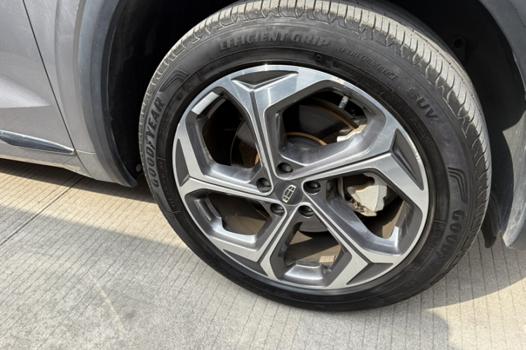 吉利汽车 星越L 2021款 2.0TD DCT EVO两驱尊贵型车身外观6005