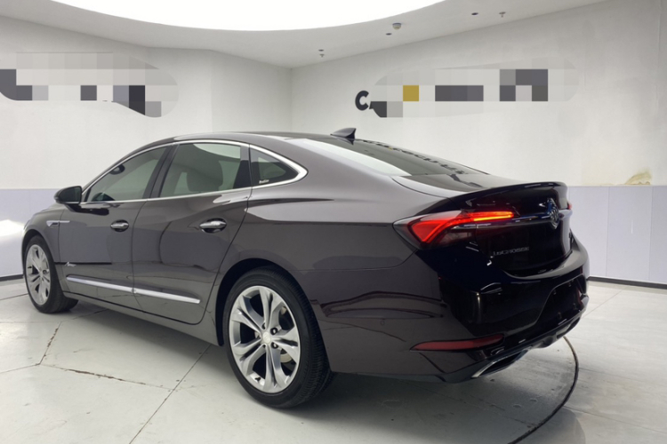 别克 君越 2022款 Avenir艾维亚 先享型车身外观6002