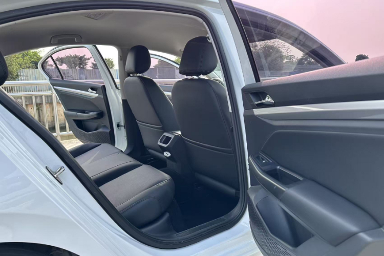 大众 宝来 2020款 1.5L 自动时尚型车身外观6003