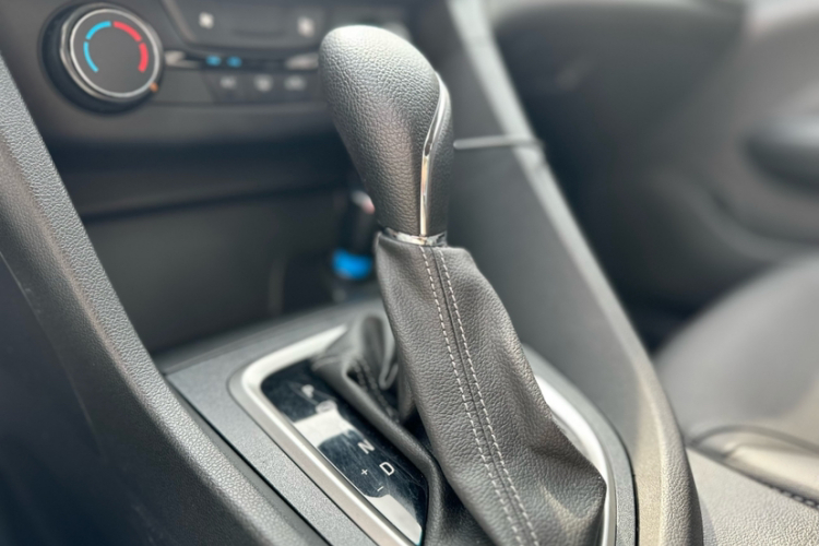 别克 英朗 2021款 改款 典范 1.5L 自动精英型局部细节18