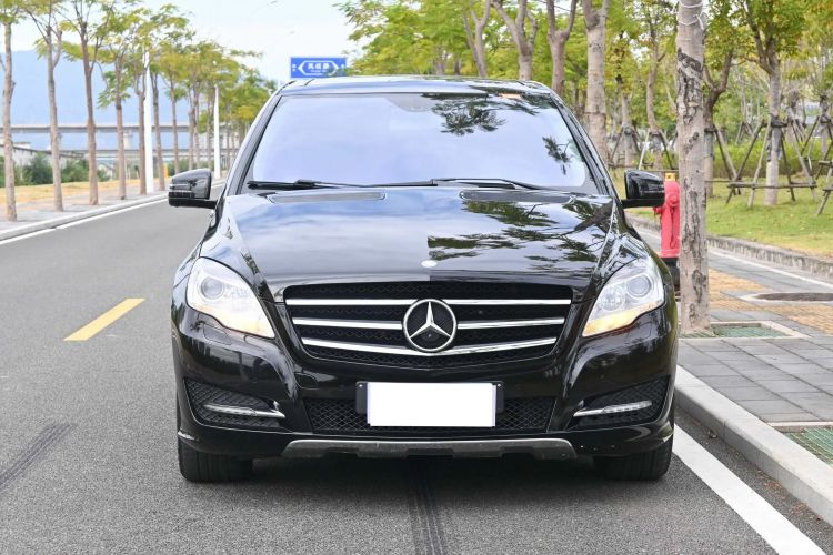 奔驰R级 2015款 R 400 4MATIC 豪华型车身外观6001