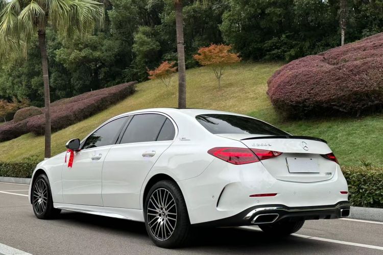 奔驰C级 2023款 改款 C 260 L 运动版车身外观6002