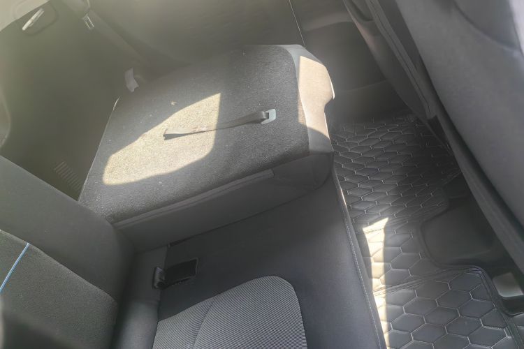 五菱汽车 宏光MINIEV 2022款 自在款 磷酸铁锂中控内饰7005