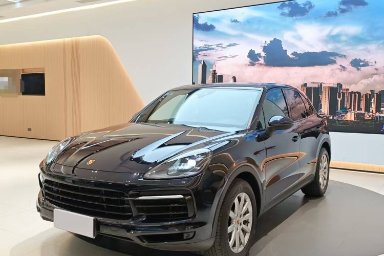 保时捷 2018款 Cayenne 3.0T车身外观1