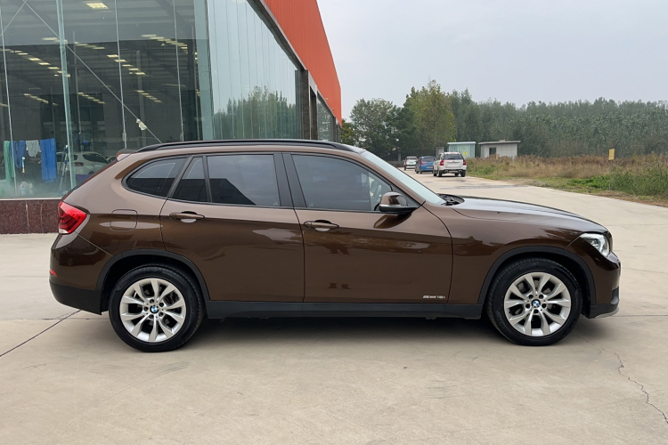 宝马X1 2014款 sDrive18i 时尚型车身外观6003