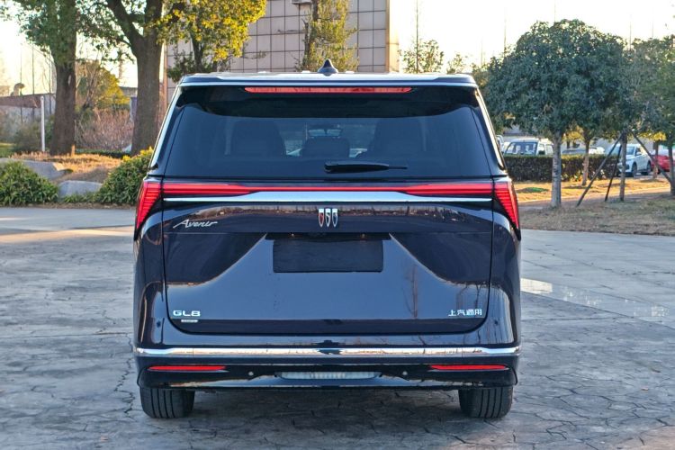 别克GL8新能源 2026款 陆尊 奢享版车身外观6006