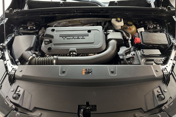 别克 2020款 昂科威S 652T 两驱限量S运动版中控内饰7012