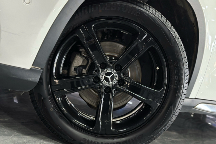 奔驰GLA 2019款 GLA 200 时尚型车身外观6010