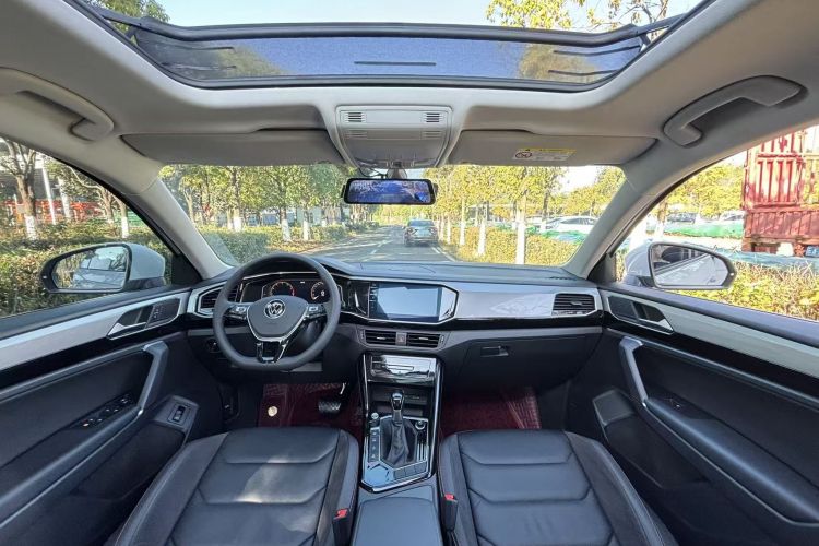 大众 探岳 2021款 330TSI 两驱3周年限量版中控内饰7003