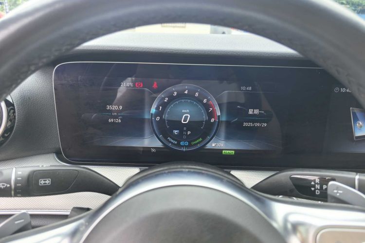 奔驰E级(进口) 2019款 E 260 运动版中控内饰15