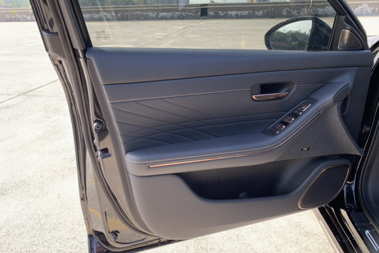 宝骏享境 2025款 插混 140km标准版车身外观6006