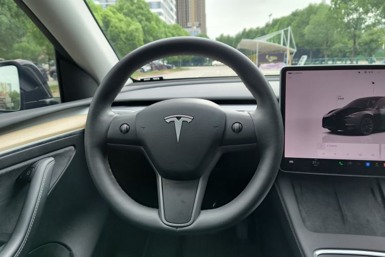 特斯拉 Model Y 2022款 改款 后轮驱动版局部细节13