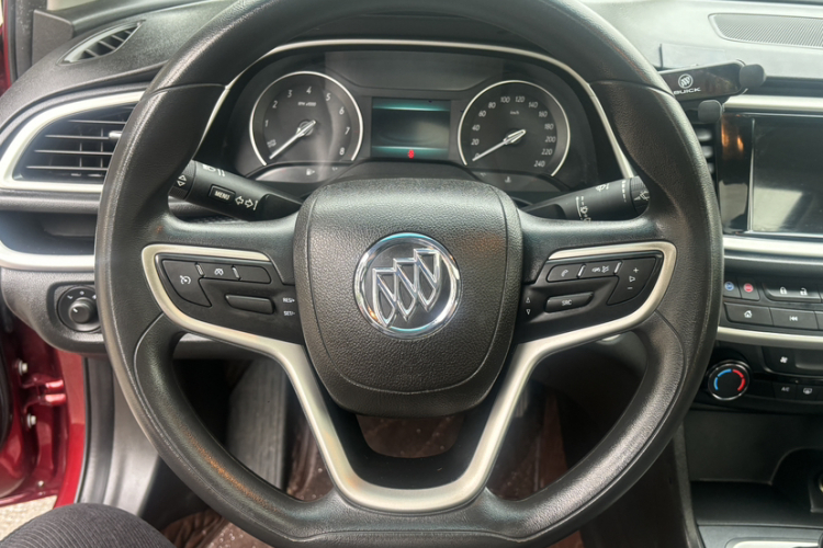 别克 英朗 2021款 改款 典范 1.5L 自动精英型中控内饰7005